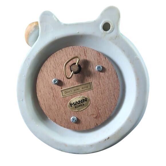 Vintage Mann Korea Cheerful Snowman Ceramic Music Box 8" - Picture 5 of 6